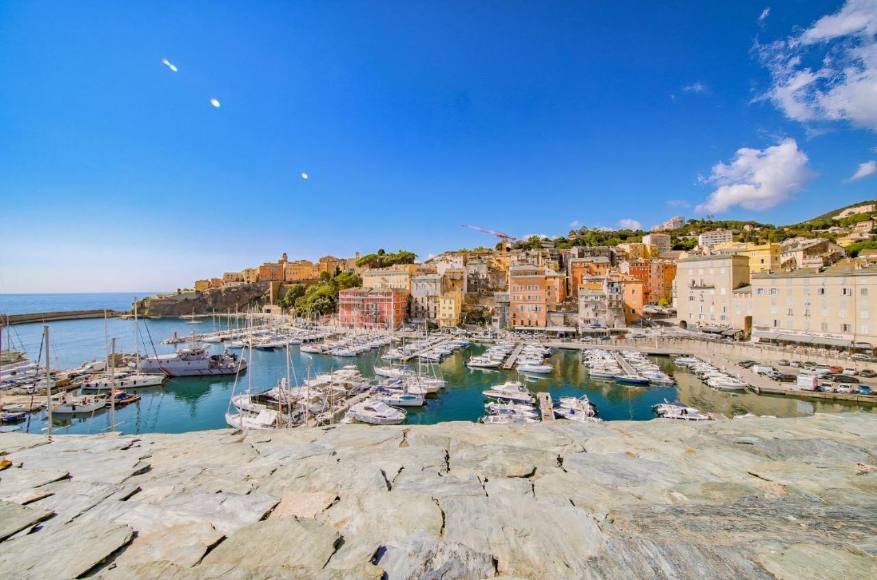 Apartamento Beau T2 Sur Le Vieux Port, Centre De Bastia Bastia  Exterior foto
